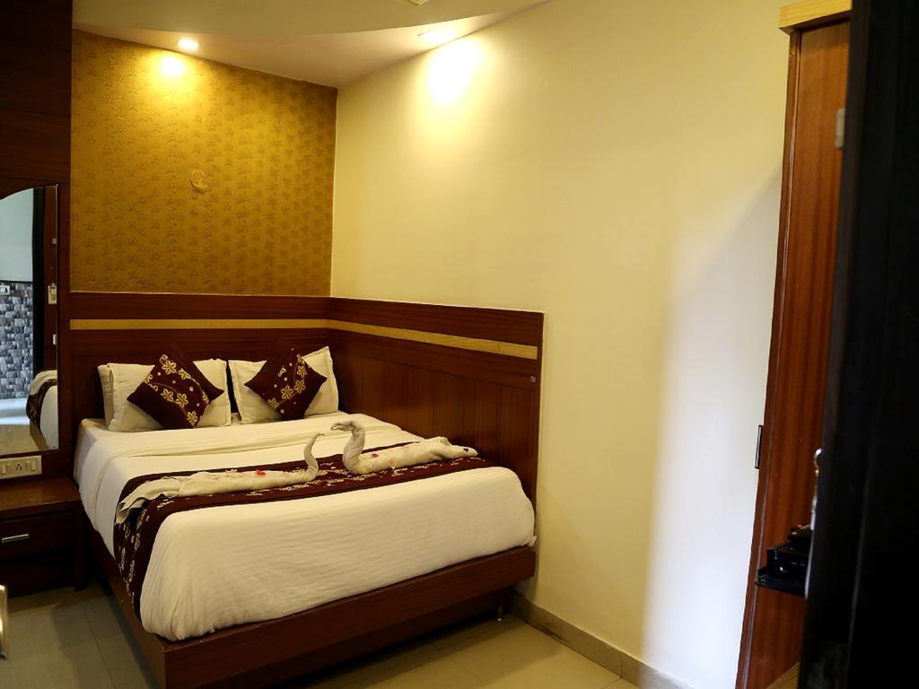 Hotel Shivam International - A Well Hygiene Property All Staff Vaccinated " New Delhi Luaran gambar